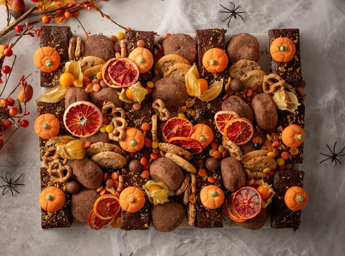 Halloween Dessert Platter - Feeds 15