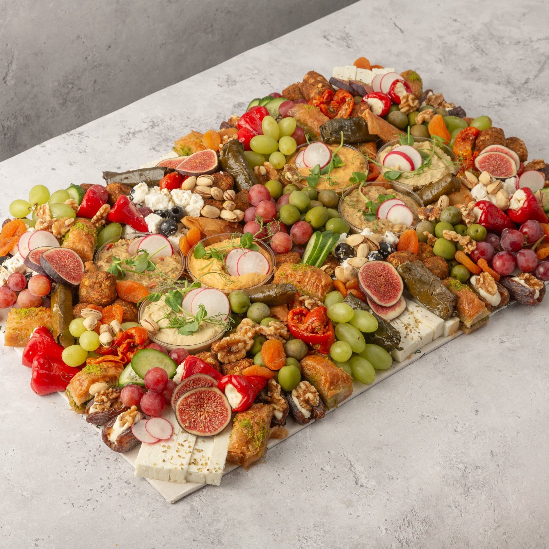 Large Middle Eastern Platter with Pitta Bread - Feeds 14