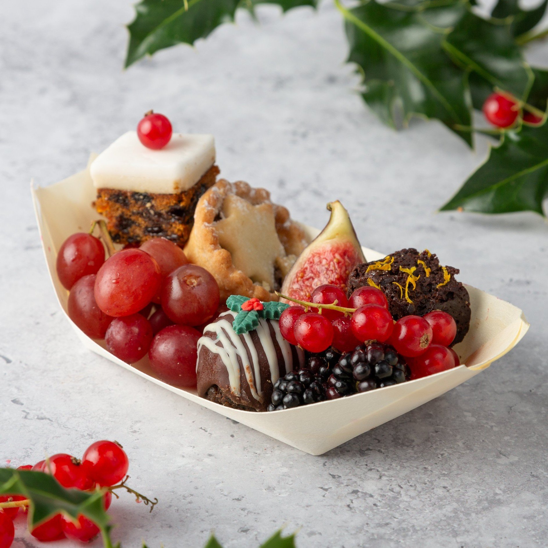 Dessert Christmas Boat