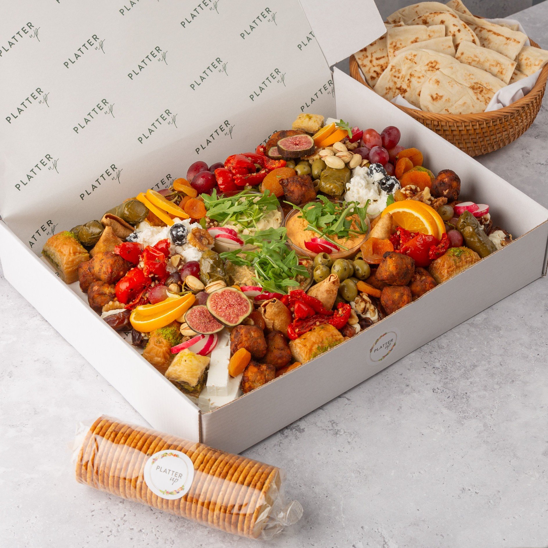 Small Middle Eastern Platter with Pitta Bread - Feeds 7