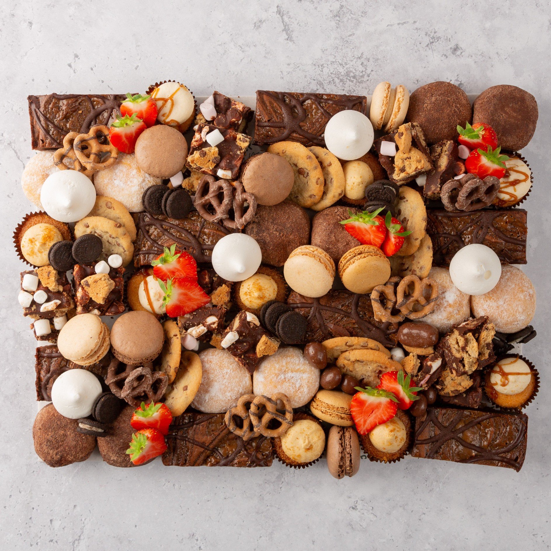 Small Dessert Platter - Feeds 10