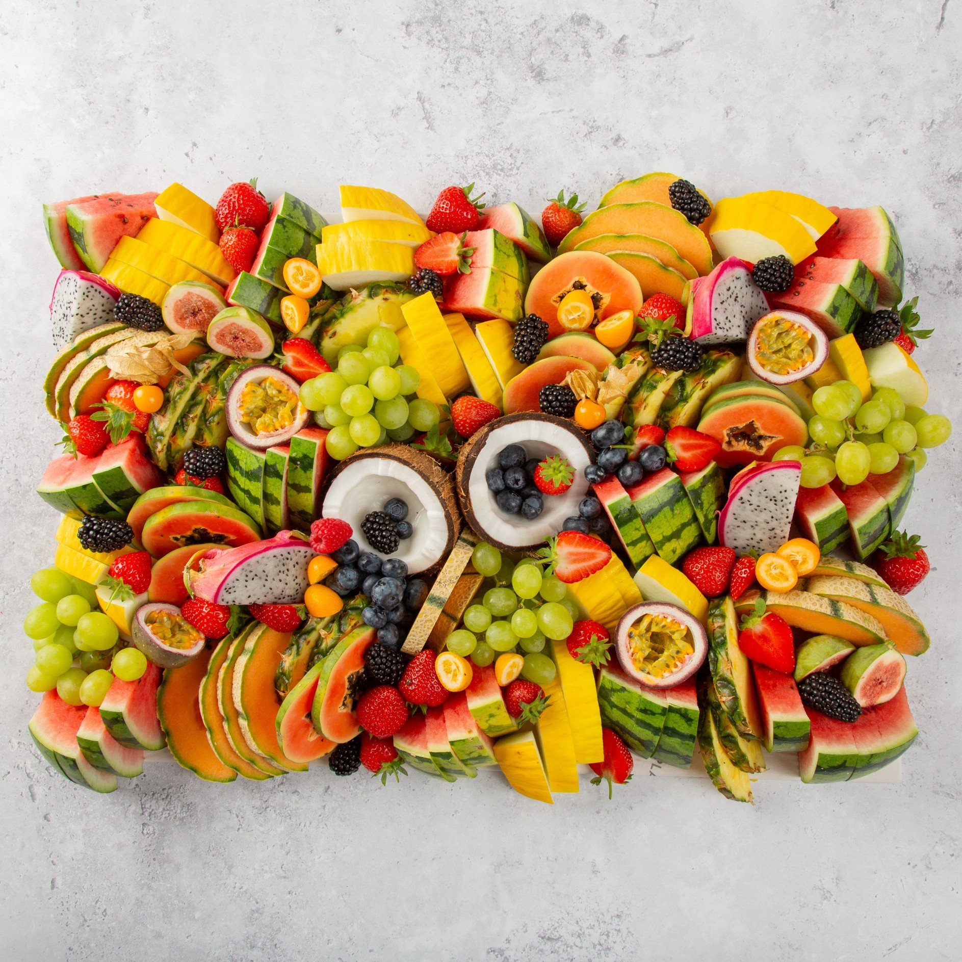 Large Fruit Platter - Feeds 20