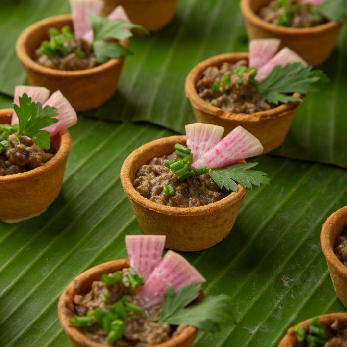Vegan Wild Mushroom and White Truffle P&acirc;t&eacute; in a Pastry Case - 30
