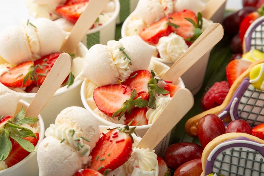 Eton Mess Pots Platter - 16