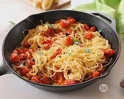 Creamy garlic pasta with roasted tomatoes