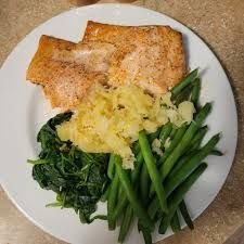 Seafood-Based Under 500 Calorie Meals