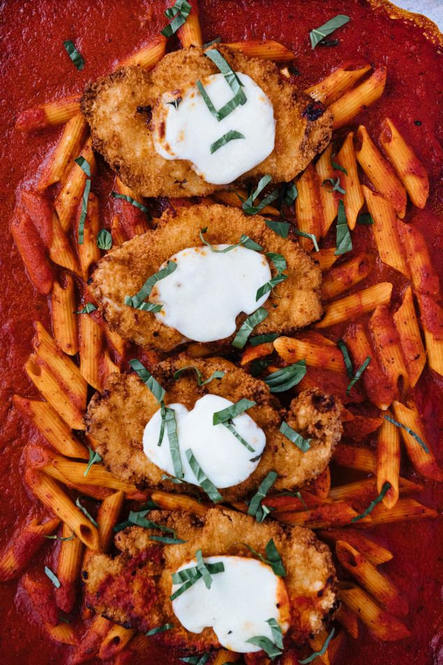 Shish Kabobs & Spanakopita | Saladelia Entrées & Buffets Catering