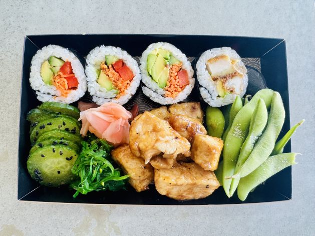  Sushi Lunch Set 