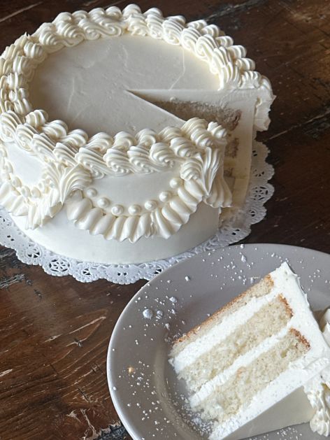 Vintage Vanilla Cake