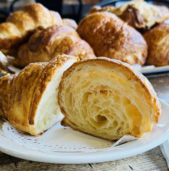 Platter of 6 Croissants