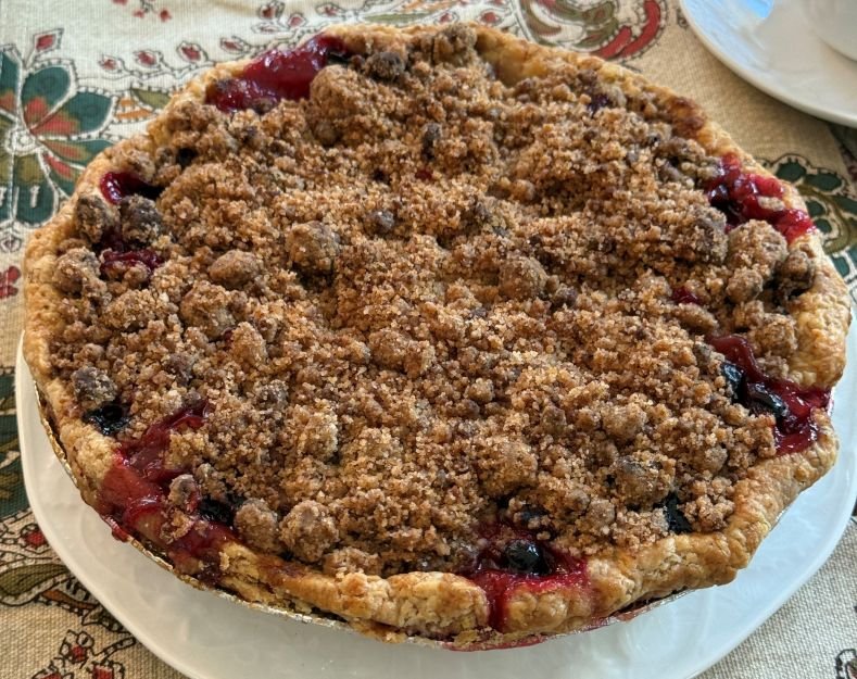 Pear Cranberry Pie W/Gingersnap Crumble Pie
