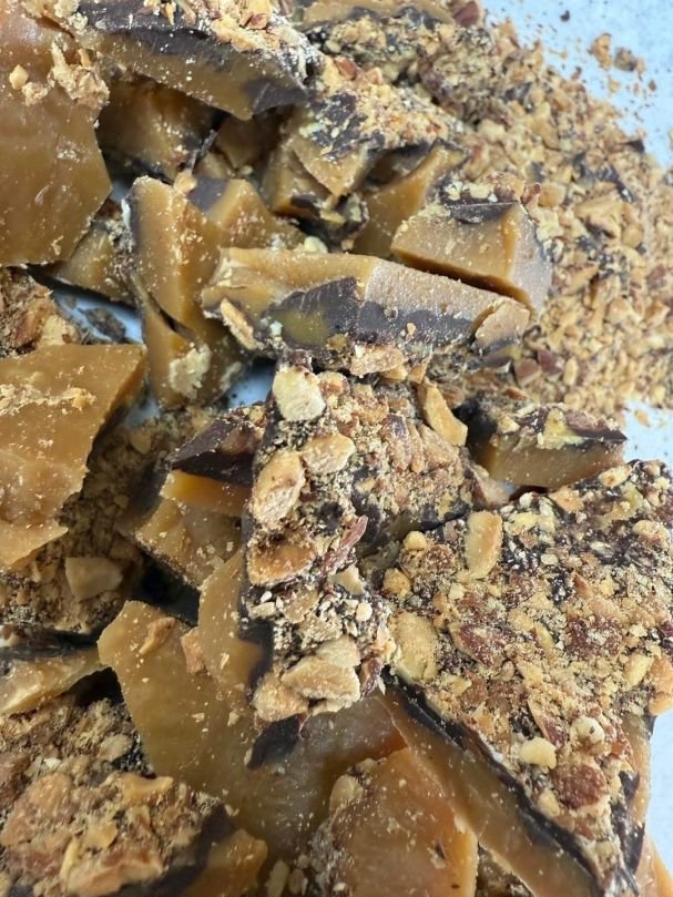 Homemade Butter Toffee With Roasted Almonds (box)