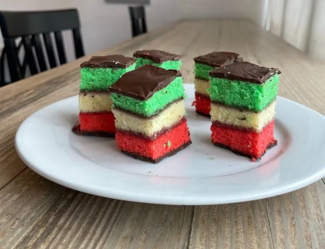 7 LAYER ITALIAN RAINBOW COOKIE