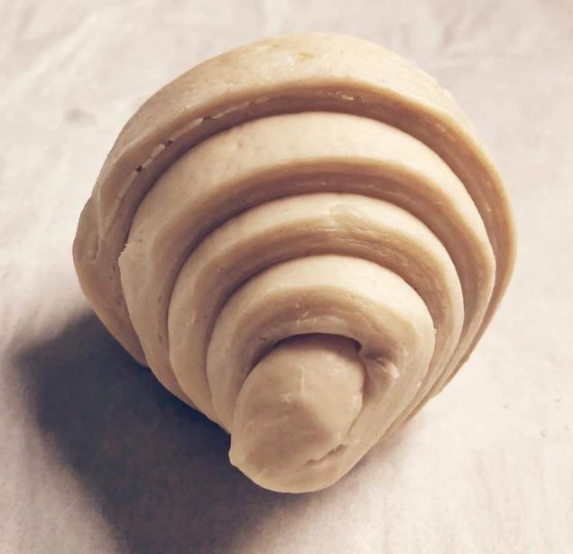 Freezer to Oven Butter Croissants