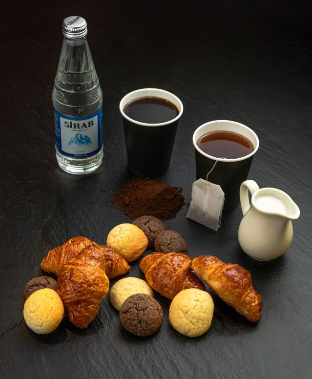 Morning Coffee Break Bronze