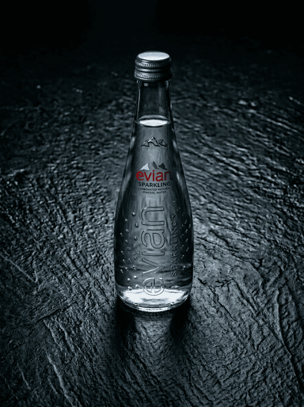 Glass bottle of sparkling water EVIAN (0.33L)